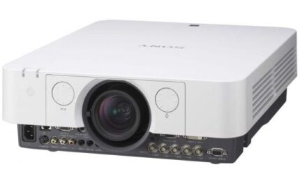 SONY VPL-FHZ700L Projeksiyon Cihazı